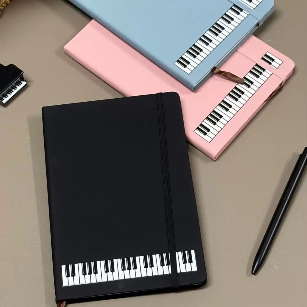 Music Theme Notebook Piano Sty - Blank Sheet Music Notebook 评论和价格
